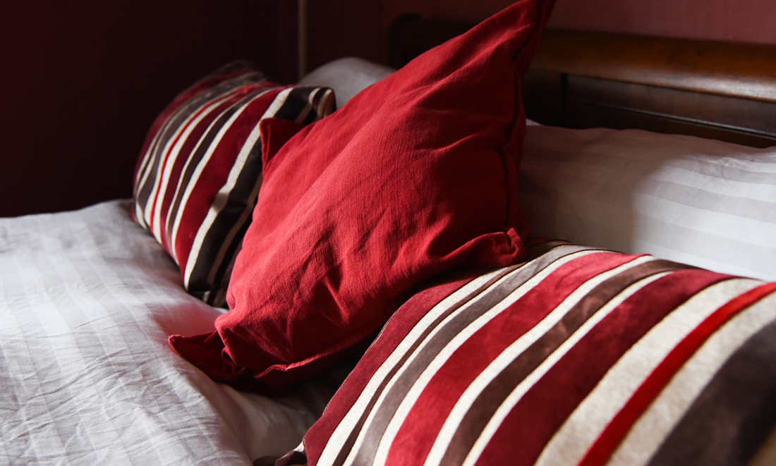 Sleep at The Robin Hood Inn at Hadrian's Wall